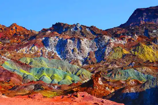 دره رنگین کمان