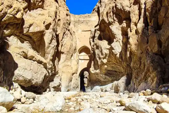 طاق شاه عباسی