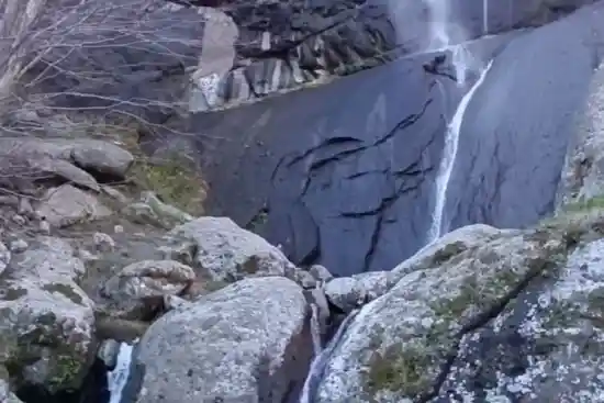 آبشار قاراتاوا