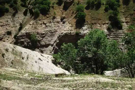 تنگه مینه نا