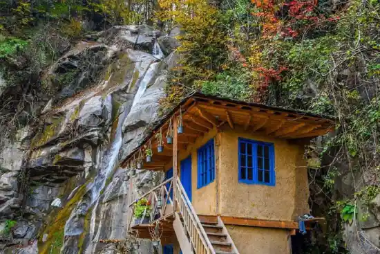 آبشار جواهرده