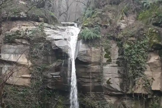 آبشار لولوم