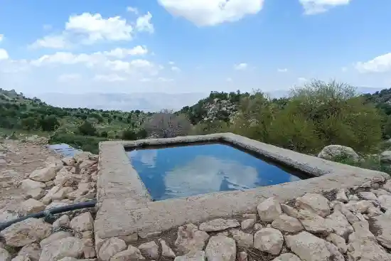 چشمه تنگ خانی