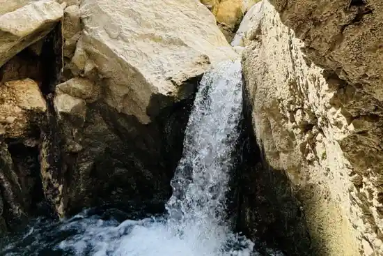 آبشار سد شهید عباسپور